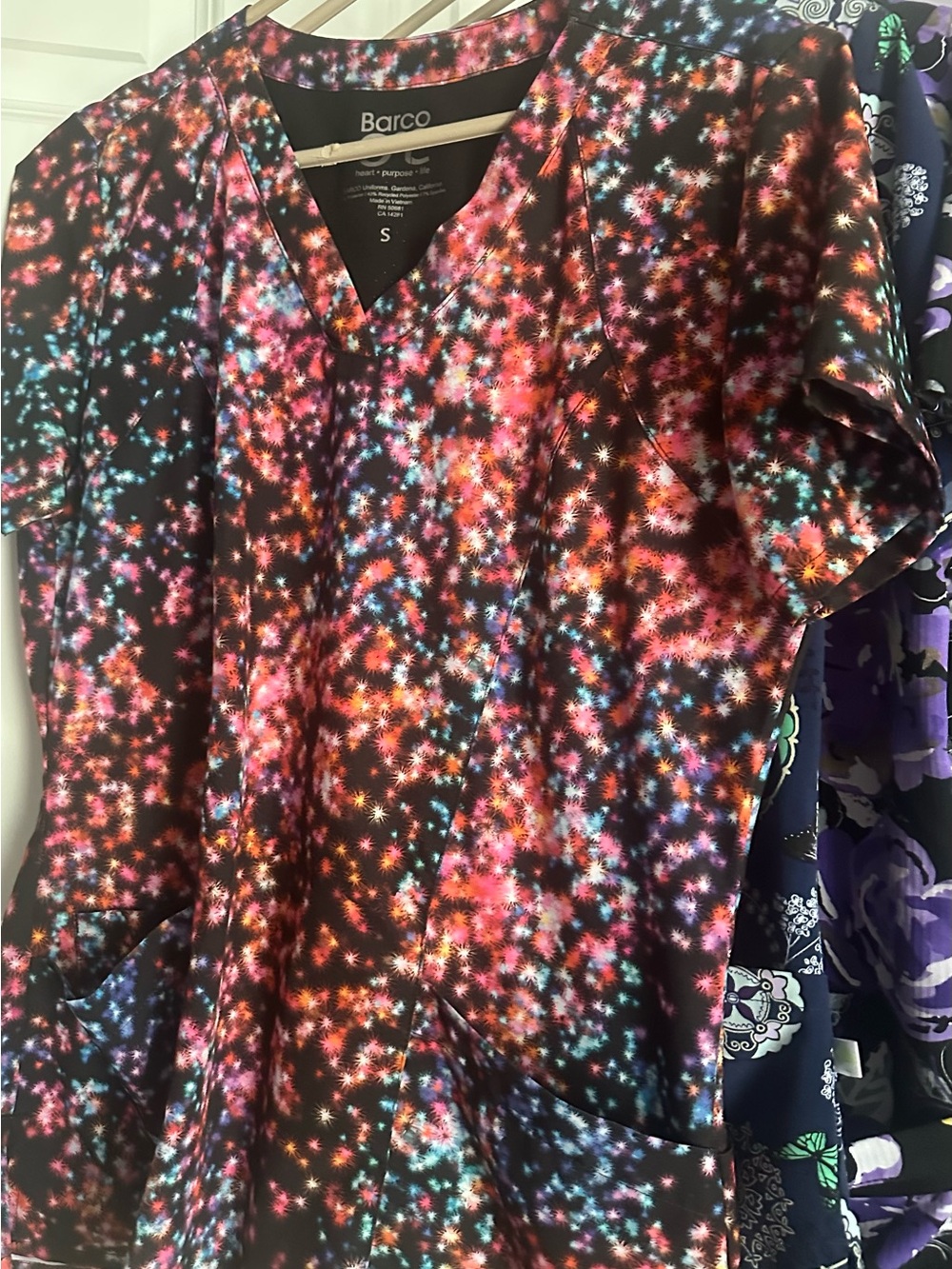 Set of 10 Medical Scrub tops Size Small mostly - Picture 6 of 12